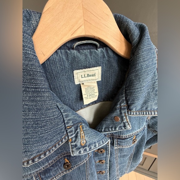 L.L.Bean Blue Denim Jacket Pink Corduroy Lining Details • M - Picture 14 of 14